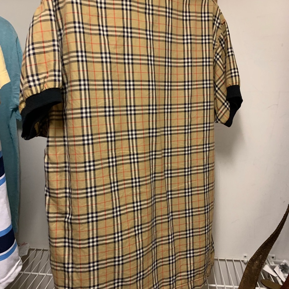 Burberry’s Vintage polo